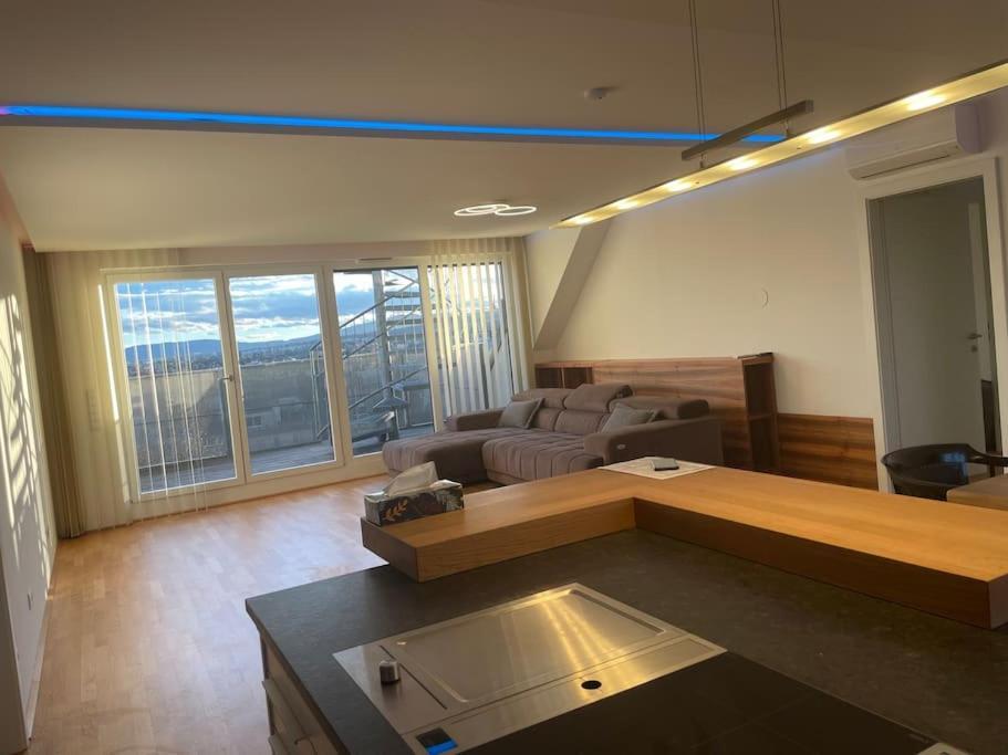 Ferienwohnung Rooftop Terrace- Panoramablick Ueber Wien Exterior foto