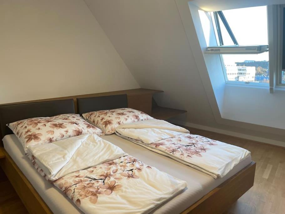 Ferienwohnung Rooftop Terrace- Panoramablick Ueber Wien Exterior foto